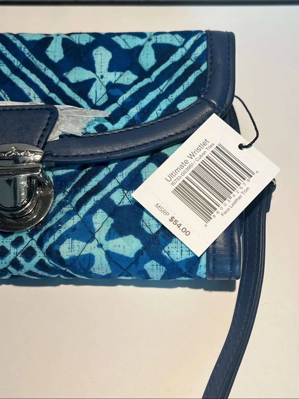 Vera Bradley Blue Patterned Wristlet Clutch with Teal Accents